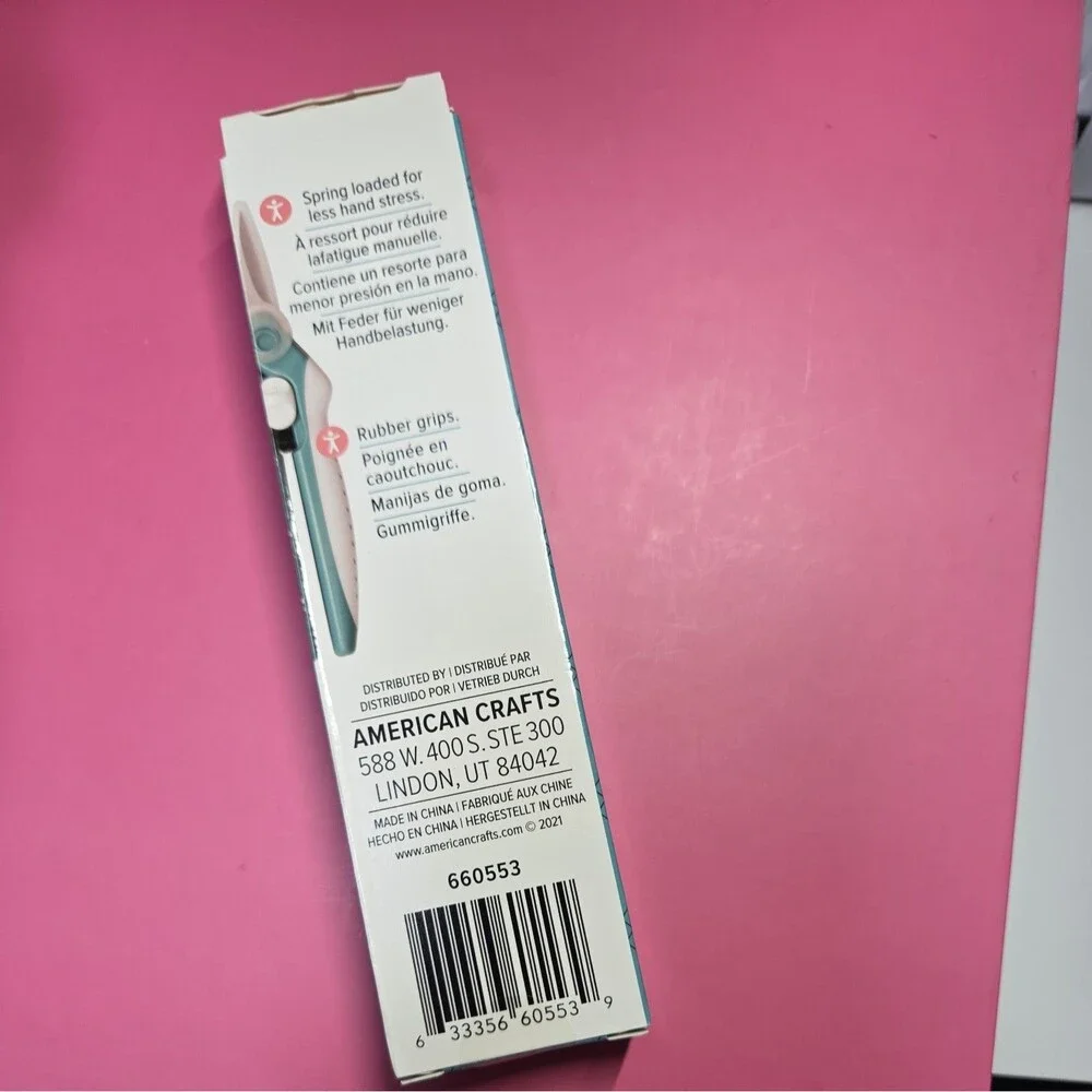 We R Comfort Craft Scissors-Spring Loaded Rubber Grips NEW - Picture 2 of 5